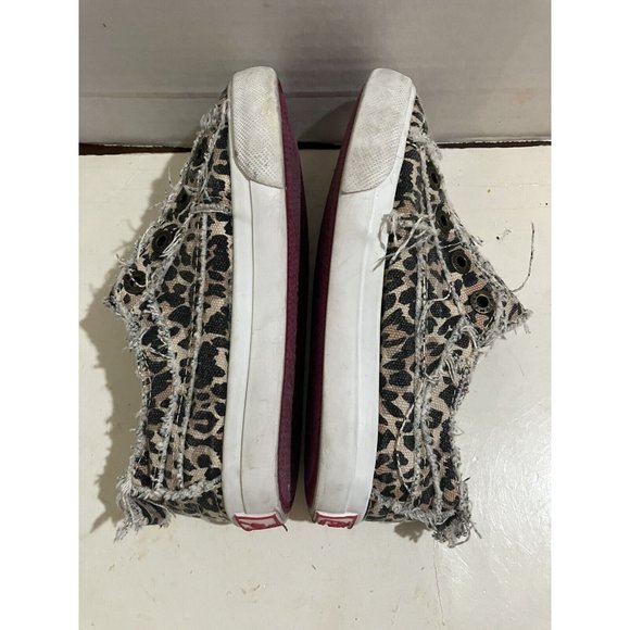 BLOWFISH MALIBU KIDS Size 10.5 Cheetah Slip On Casual sneakers Shoes - Picture 6 of 7